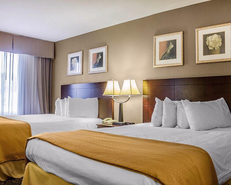 Quality Inn Waterbury Bagian luar foto